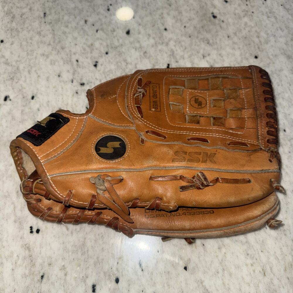 SSK DPG-643 Dimple 2 II Leather Baseball Softball Glove 12” RHT